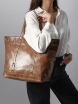 Handtas Le Cabas S In Gekreukeld Leder Vanessa bruno Bruin cabas cuir 82V40409-vue-porte