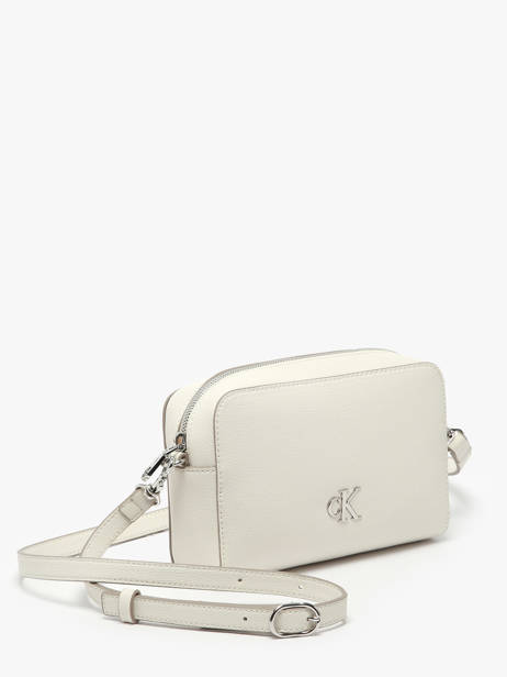 Cross Body Tas Sculpted Gerecycleerd Polyester Calvin klein jeans Beige sculpted 4K3162G ander zicht 2